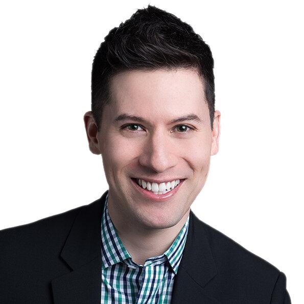 headshot of lyle matthew kan